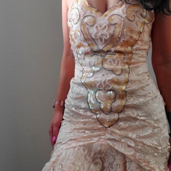 Prom dress - Picture 9 of 16